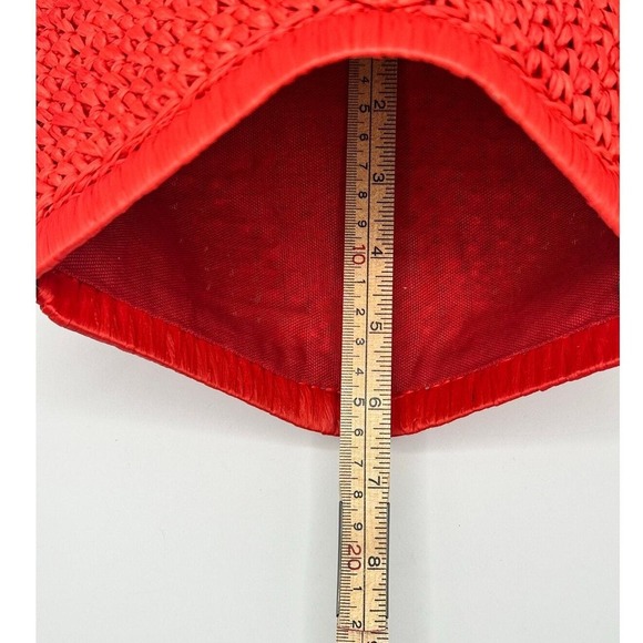 Fashion Imports Red Straw Clutch Made in Italy - Picture 2 of 7